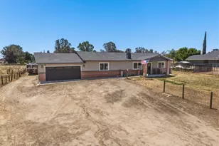 30664 Donald Ave, Madera, CA 93636 - Photo 3