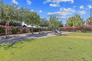 908 Tuscany Ct, Lemoore, CA 93245 - Photo 49