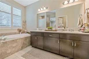 908 Tuscany Ct, Lemoore, CA 93245 - Photo 31