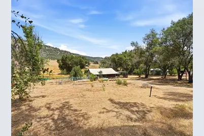 6103 School, Mariposa, CA 95338 - Photo 27