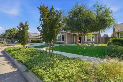 2025 Madeline Drive, Hanford, CA 93230 - Photo 5