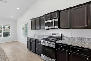 2025 Madeline Dr, Hanford, CA 93230 - Photo 21