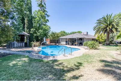 36837 Berkshire Drive, Madera, CA 93636 - Photo 47
