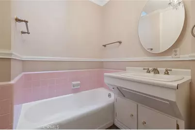 1714 N Blythe, Fresno, CA 93722 - Photo 31