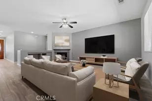 2429 N Oak Grv Ct, Visalia, CA 93291 - Photo 13