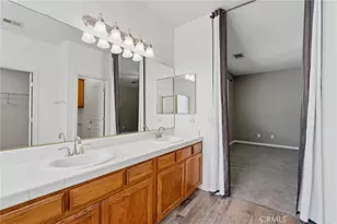 2429 N Oak Grv Ct, Visalia, CA 93291 - Photo 43