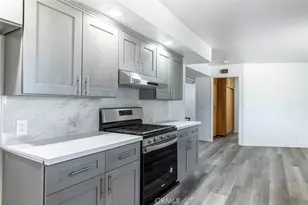 947 S Stanford Ave, Fresno, CA 93727 - Photo 19
