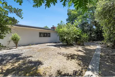 947 S Stanford Avenue, Fresno, CA 93727 - Photo 45