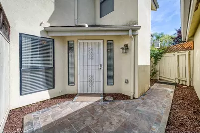 923 E Foxhill, Fresno, CA 93720 - Photo 31