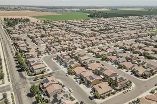 3415 Amanecer Ave, Clovis, CA 93619 - Photo 57