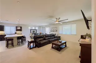 1849 W Porter, Visalia, CA 93291 - Photo 11