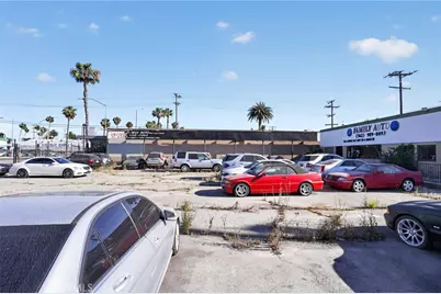 2211 Long Beach Boulevard, Long Beach, CA 90806 - Photo 37