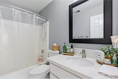 390 Essex, Brentwood (CC), CA 94513 - Photo 19