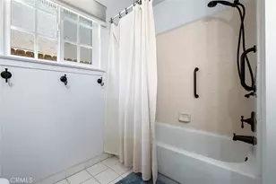 2183 E Fallbrook Ave, Fresno, CA 93720 - Photo 19
