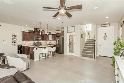 7049 N Cedar Hill, Fresno, CA 93722 - Photo 7