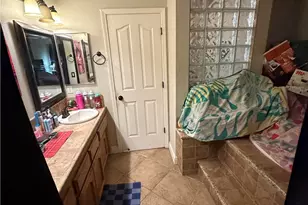 30065 Tioga Dr, Coarsegold, CA 93614 - Photo 7