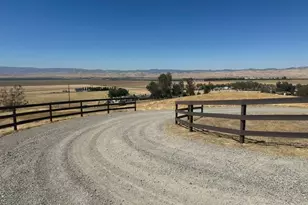 36040 Hwy 33, Coalinga, CA 93210 - Photo 3