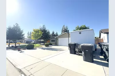 5146 Dartmouth, Visalia, CA 93277 - Photo 5