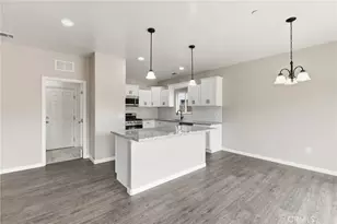 3447 E Douglas Ave, Visalia, CA 93292 - Photo 9