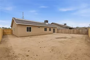 3447 E Douglas Ave, Visalia, CA 93292 - Photo 33