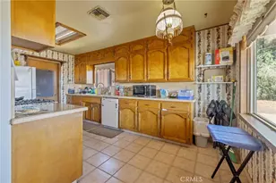 16565 Lacey Blvd, Lemoore, CA 93245 - Photo 13
