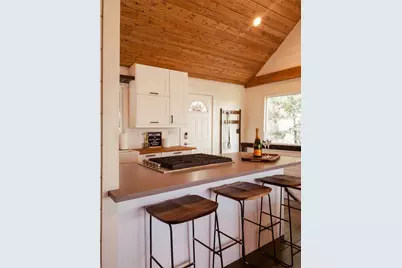 975 Mercury Way, Crestline, CA 92325 - Photo 7