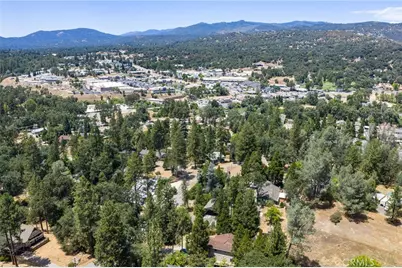 39749 Pine Ridge Road, Oakhurst, CA 93644 - Photo 47