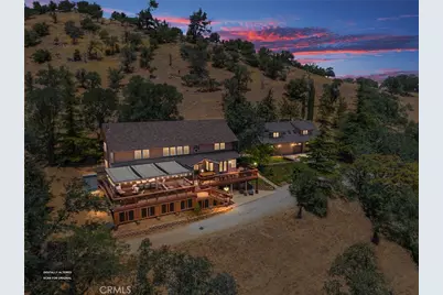 20205 Old Town Road, Tehachapi, CA 93561 - Photo 3