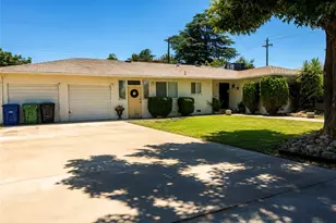 605 Willis, Madera, CA 93637 - Photo 1