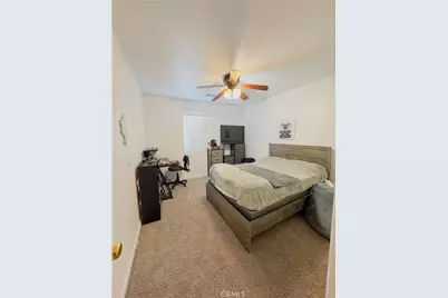 1009 S Elverta Street, Visalia, CA 93292 - Photo 41