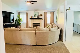 1009 S Elverta St, Visalia, CA 93292 - Photo 5