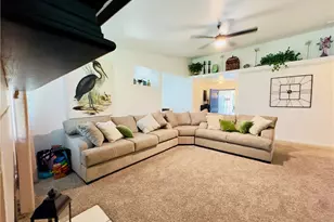 1009 S Elverta St, Visalia, CA 93292 - Photo 21