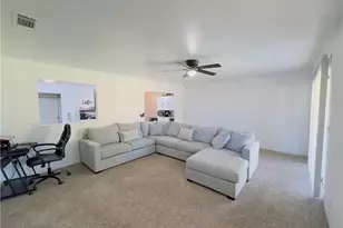 1009 S Elverta St, Visalia, CA 93292 - Photo 15