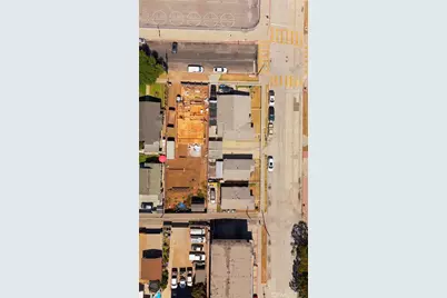 909 W Denni Street, Los Angeles, CA 90744 - Photo 3