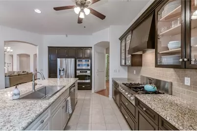73 W Houston, Clovis, CA 93611 - Photo 15