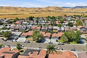 120 Arabian, Coalinga, CA 93210 - Photo 33