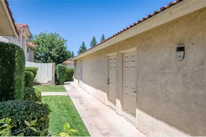 1542 E Alluvial #119, Fresno, CA 93720 - Photo 33