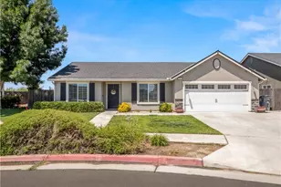 391 Rosewood, Sanger, CA 93657 - Photo 1