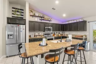 391 Rosewood, Sanger, CA 93657 - Photo 11