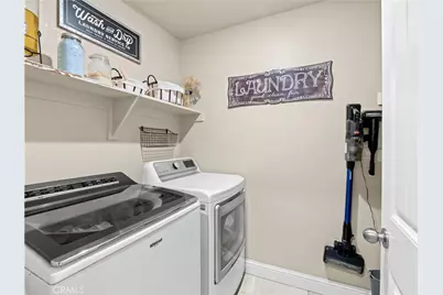 391 Rosewood, Sanger, CA 93657 - Photo 21