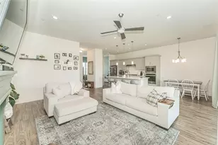 2193 E Kamm, Kingsburg, CA 93631 - Photo 7