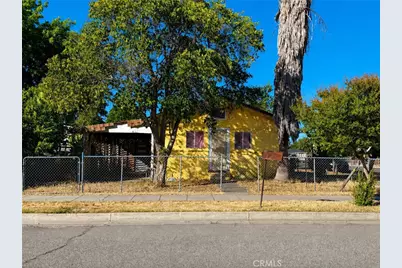 209 E 12th, Madera, CA 93638 - Photo 1