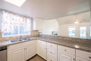 4885 E Atchison Ave, Fresno, CA 93725 - Photo 15