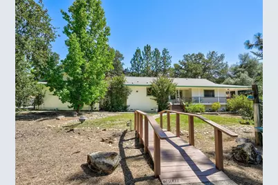 45241 Dillon, Ahwahnee, CA 93601 - Photo 3