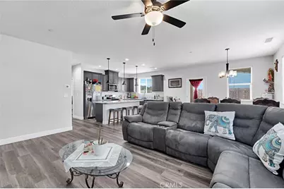 1121 Wasatch, Madera, CA 93638 - Photo 9