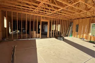 8058 Monreal Dr, Sanger, CA 93657 - Photo 5