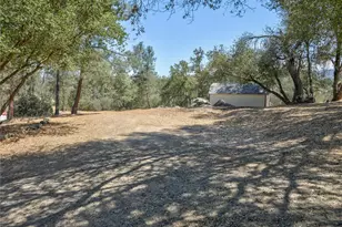 42025 Rd 415, Coarsegold, CA 93614 - Photo 25