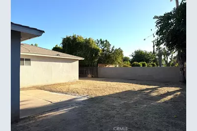 4689 N Feland, Fresno, CA 93722 - Photo 19