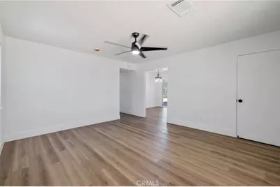 587 Sunset Street, Kingsburg, CA 93631 - Photo 7