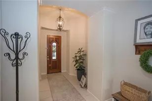 2675 E Rockingham Ct, Fresno, CA 93720 - Photo 5